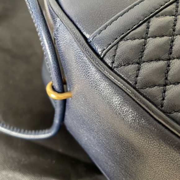 Ysl Saint Laurent Navy Blue Victoire lambskin leather crossbody euc - Picture 4 of 7